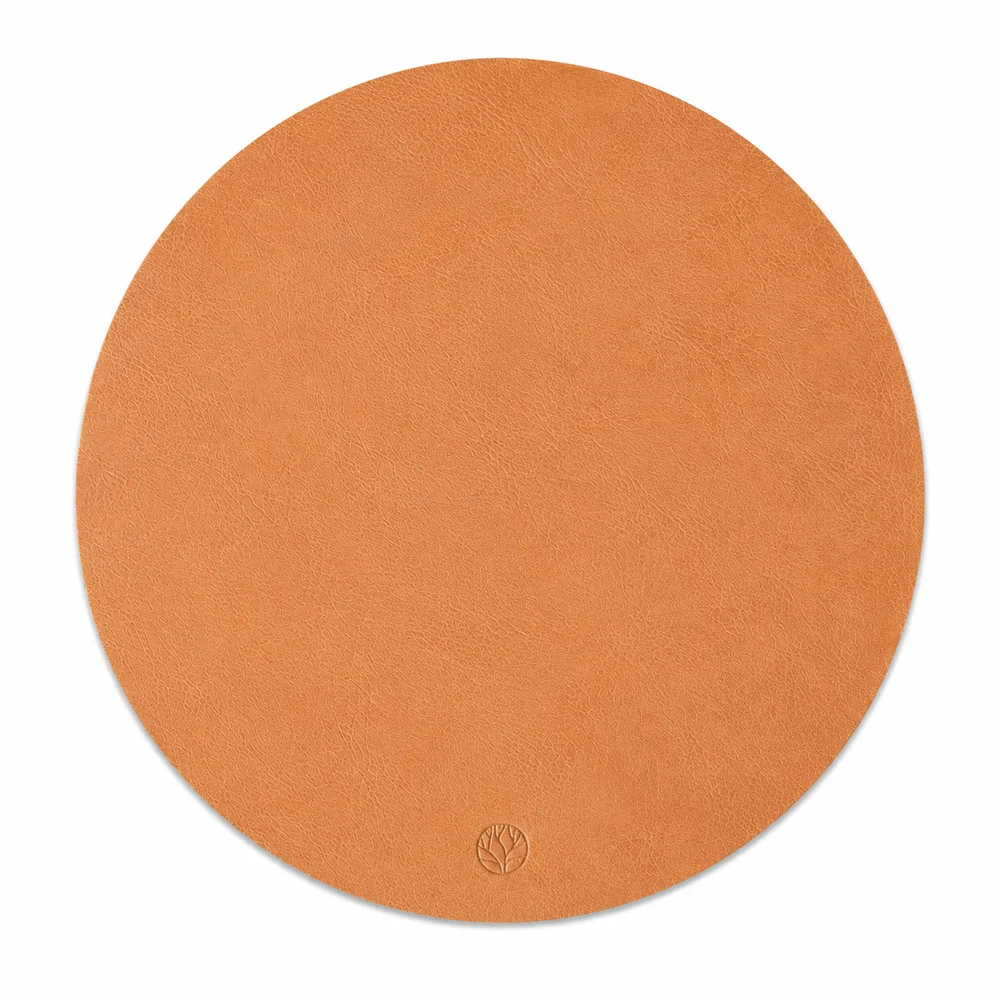 Dekkebrikke kunstlær karamell ø40cm v:1588073